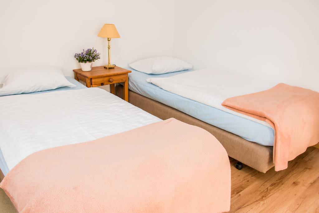 סורקביטי Hotel Im Park מראה חיצוני תמונה