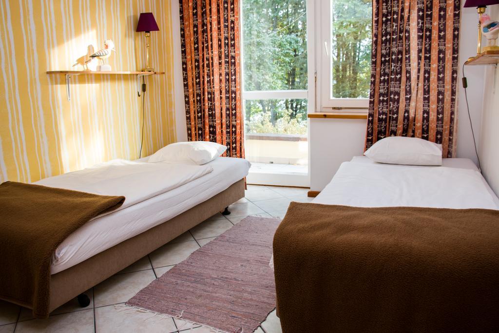 סורקביטי Hotel Im Park מראה חיצוני תמונה